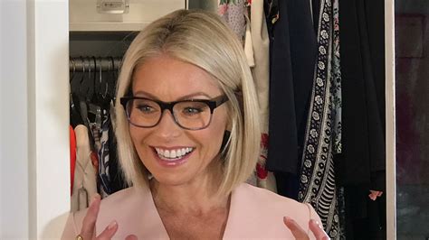 kelly ripa glasses